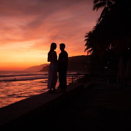 Almare Zonte - Beachfront Glamping Hotel El Zonte Esterno foto