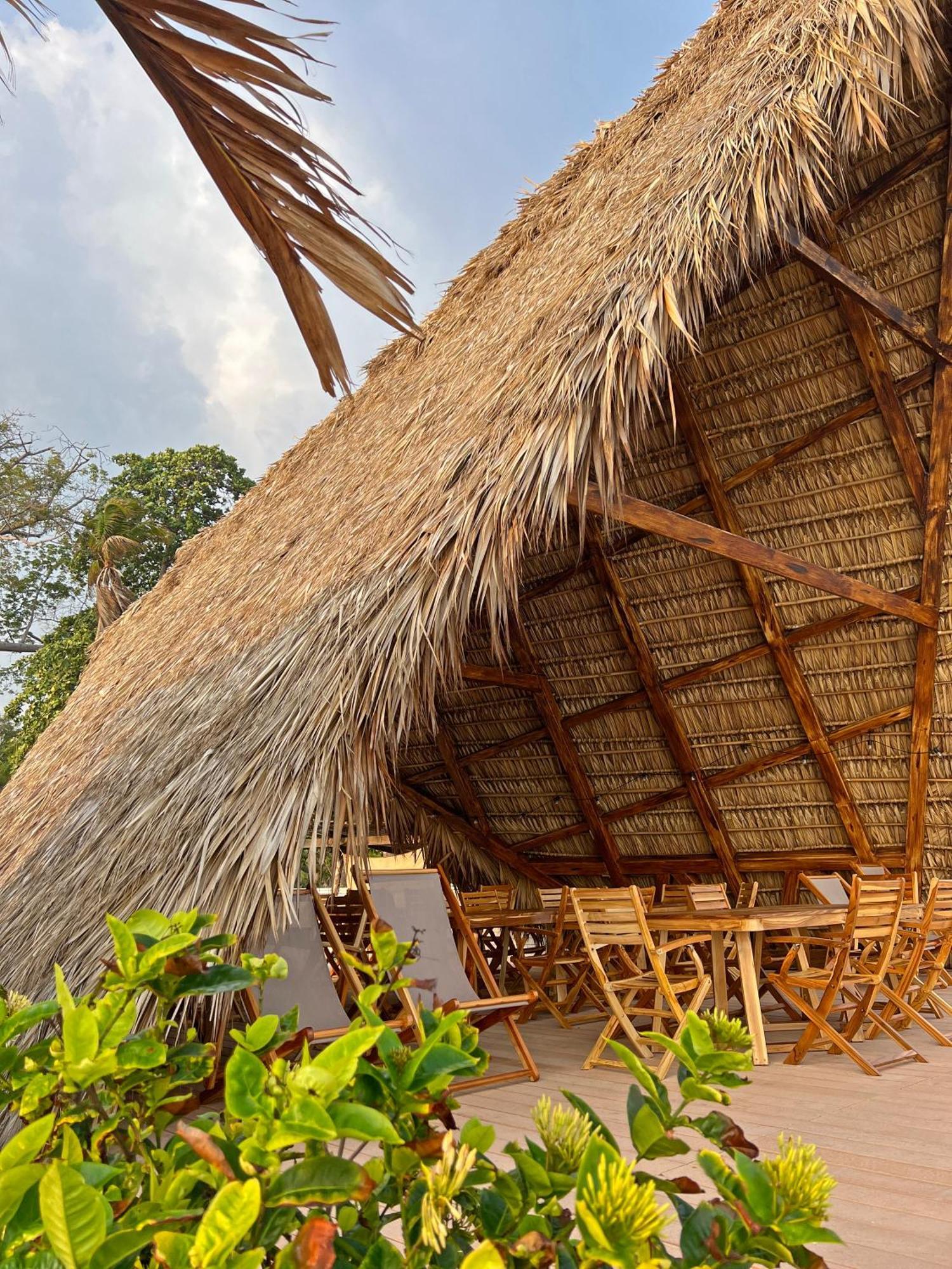 Almare Zonte - Beachfront Glamping Hotel El Zonte Esterno foto